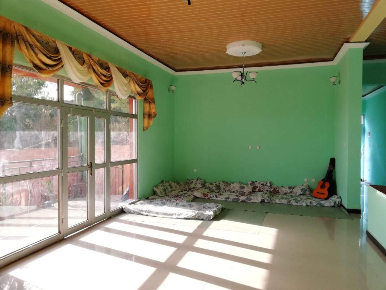 Gondar Backpackers Hostel Exterior photo
